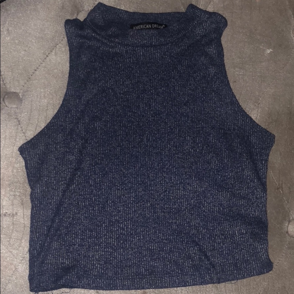 Blue tank 😍